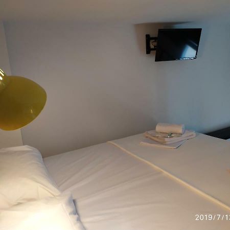 Thess Rooms Georgiou Katechaki 13 Thessaloniki Exterior foto