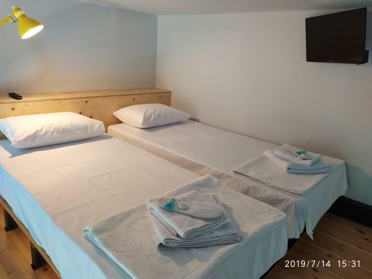 Thess Rooms Georgiou Katechaki 13 Thessaloniki Exterior foto