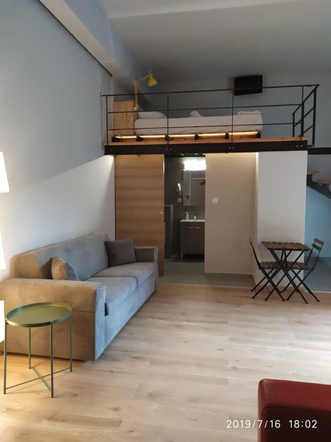 Thess Rooms Georgiou Katechaki 13 Thessaloniki Exterior foto